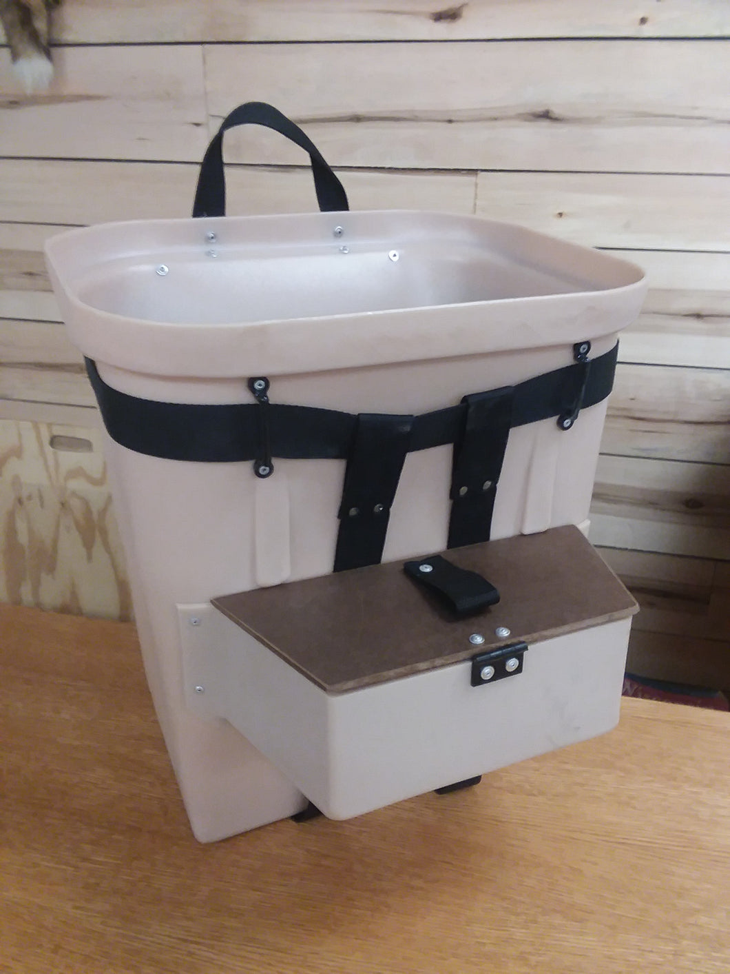 Fiber Tuff Packbasket With Compartment