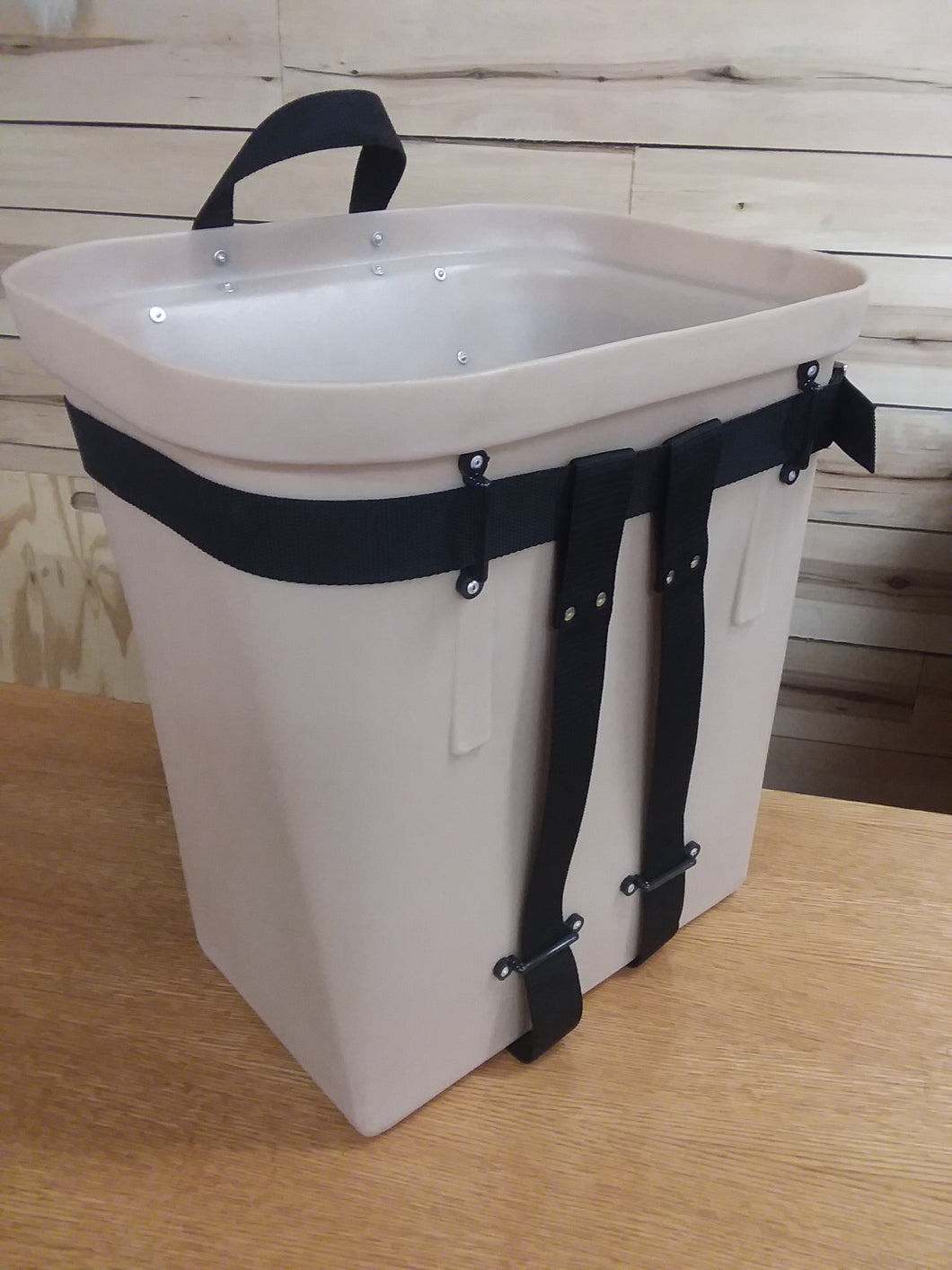 Fiber Tuff Packbasket 18